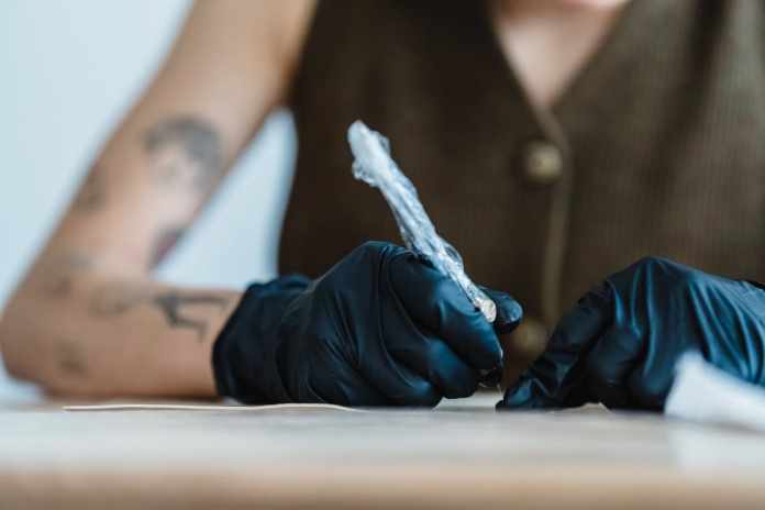how long do tattoos take to heal